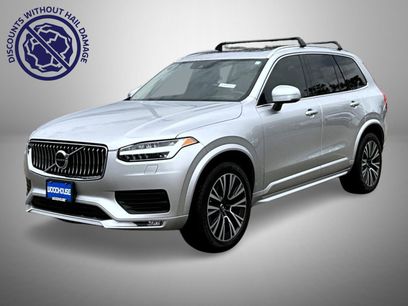 Used 2021 Volvo XC90 T5 Momentum w/ Advanced Package