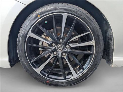 Used 2018 Toyota Camry XSE image 21
