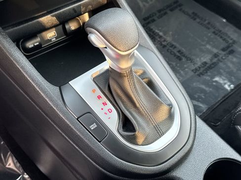 Used 2024 Kia Forte LXS FWD image 19