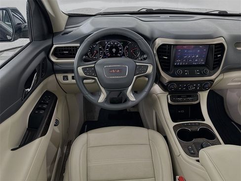 Used 2023 GMC Acadia Denali image 25