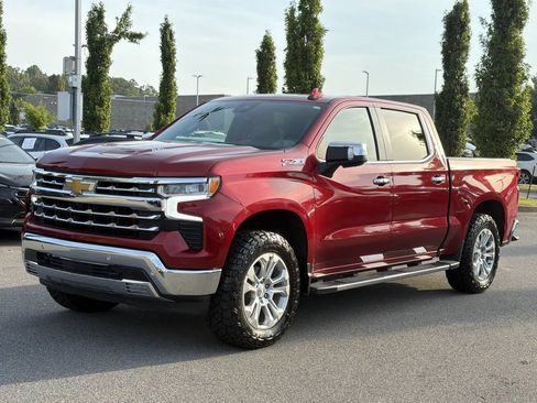 Used 2023 Chevrolet Silverado 1500 LTZ w/ LTZ Premium Package AWD/4WD image 7