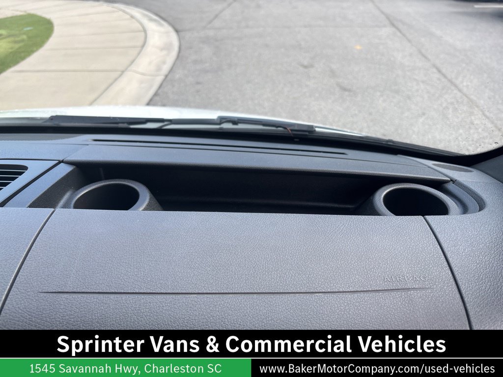 Used 2024 Mercedes-Benz Sprinter 2500 image 32