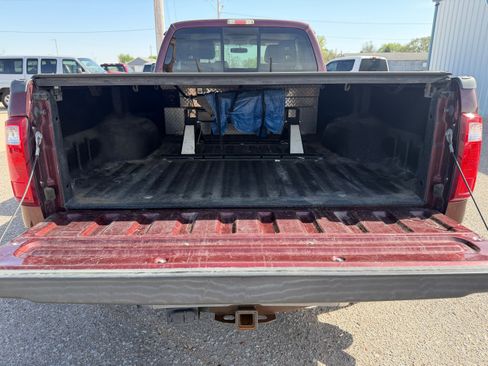 Used 2011 Ford F250 Lariat w/ Lariat Interior Pkg RWD image 33