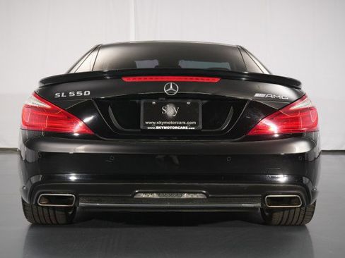 Used 2014 Mercedes-Benz SL 550 image 21