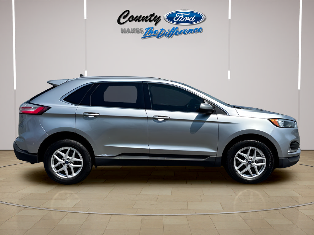 Used 2022 Ford Edge SEL w/ Convenience Package AWD/4WD image 13