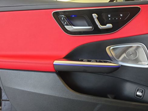 Used 2026 Mercedes-Benz C 43 AMG 4MATIC Sedan image 30