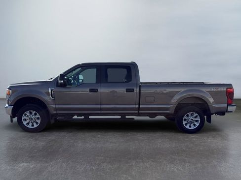 Used 2022 Ford F250 XL w/ STX Appearance Package AWD/4WD image 2