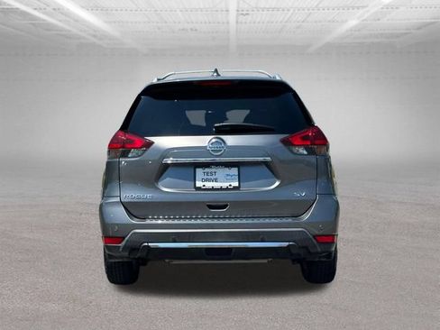 Used 2019 Nissan Rogue SV FWD image 7