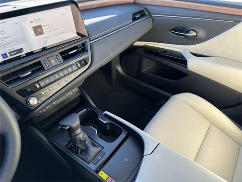 New 2025 Lexus ES 350 w/ Premium Package image 26