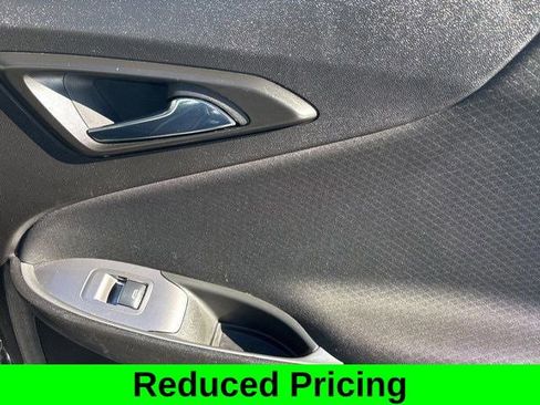 Used 2023 Chevrolet Malibu LT image 37