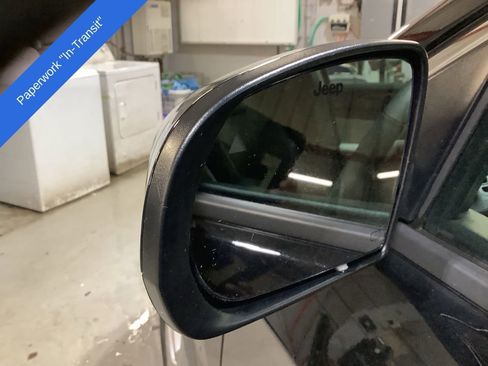 Used 2023 Jeep Compass Latitude AWD/4WD image 14