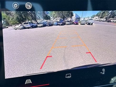 New 2025 GMC Canyon Elevation w/ Convenience Package image 22