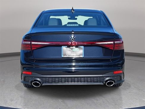 Used 2025 Volkswagen Jetta GLI Autobahn image 7