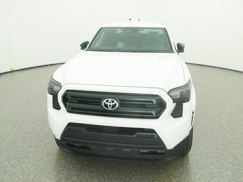 New 2026 Toyota Tacoma SR image 3