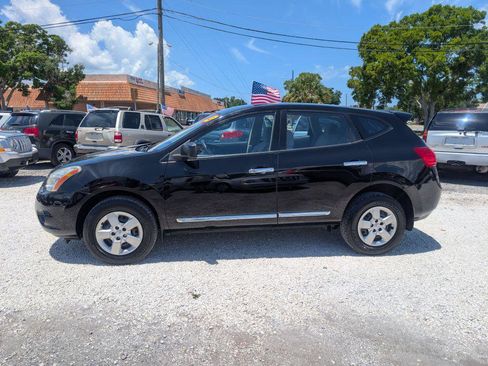 Used 2013 Nissan Rogue S FWD image 8