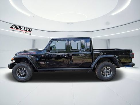 New 2026 Jeep Gladiator Mojave AWD/4WD image 5