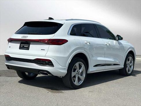 New 2025 Audi Q5 Premium Plus image 5