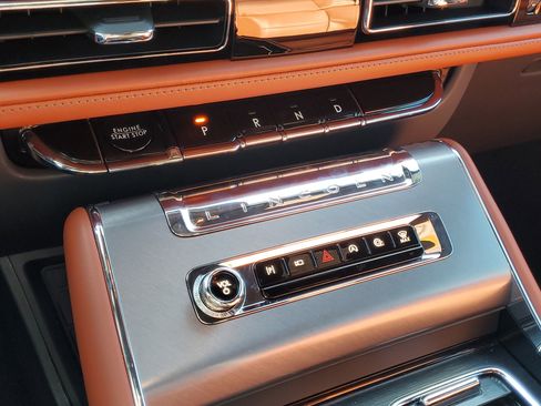 New 2025 Lincoln Aviator Reserve w/ Equipment Group 201A image 22