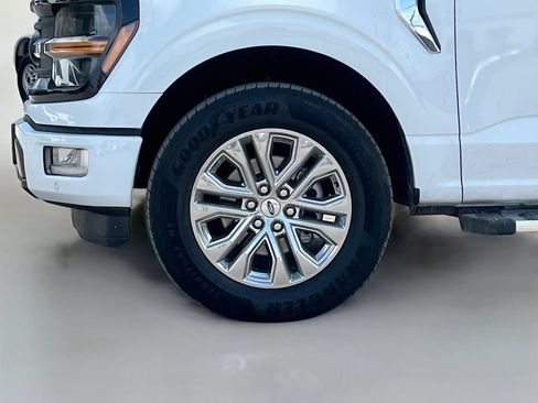 Used 2025 Ford F150 XLT w/ Equipment Group 302A MID RWD image 31