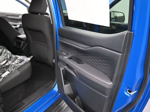 New 2025 Ford Ranger XLT w/ Equipment Group 301A High image 18