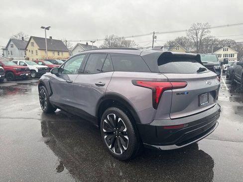 Used 2024 Chevrolet Blazer EV RS image 3