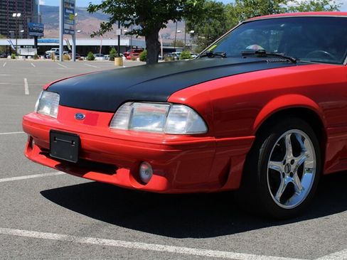 Used 1990 Ford Mustang GT RWD image 22