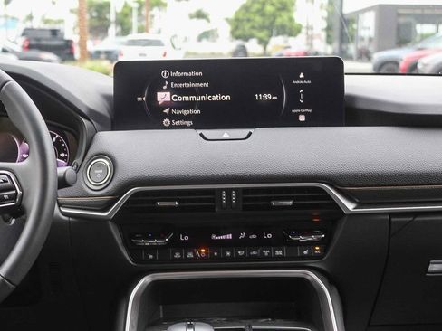 New 2025 MAZDA CX-70 Plug-In Hybrid w/ Premium Pkg image 13