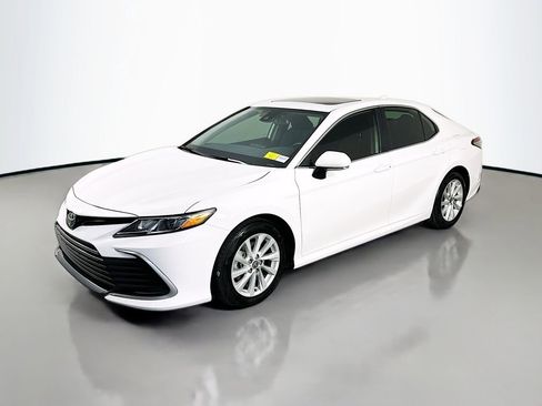 Used 2024 Toyota Camry LE w/ Convenience Package FWD image 3