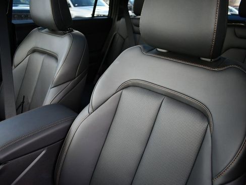 New 2026 Jeep Cherokee Limited AWD/4WD image 11