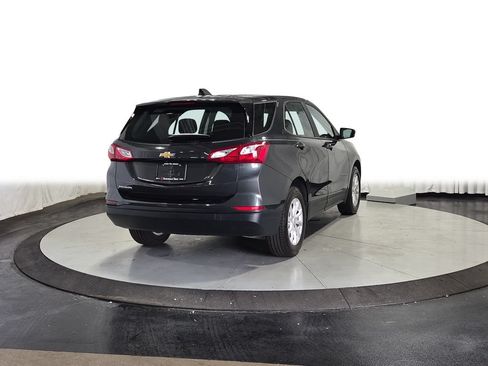 Used 2020 Chevrolet Equinox LS FWD image 10