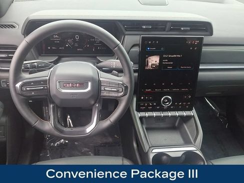 Used 2026 GMC Terrain AT4 w/ Convenience Package III AWD/4WD image 3