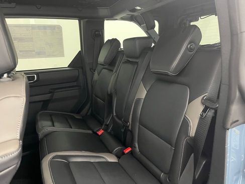 New 2025 Ford Bronco Outer Banks image 28