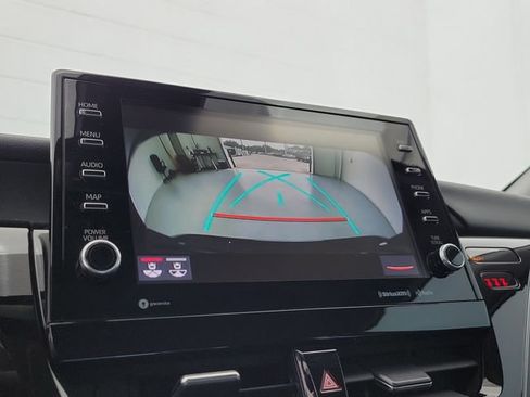 Used 2022 Toyota Camry XSE FWD image 28