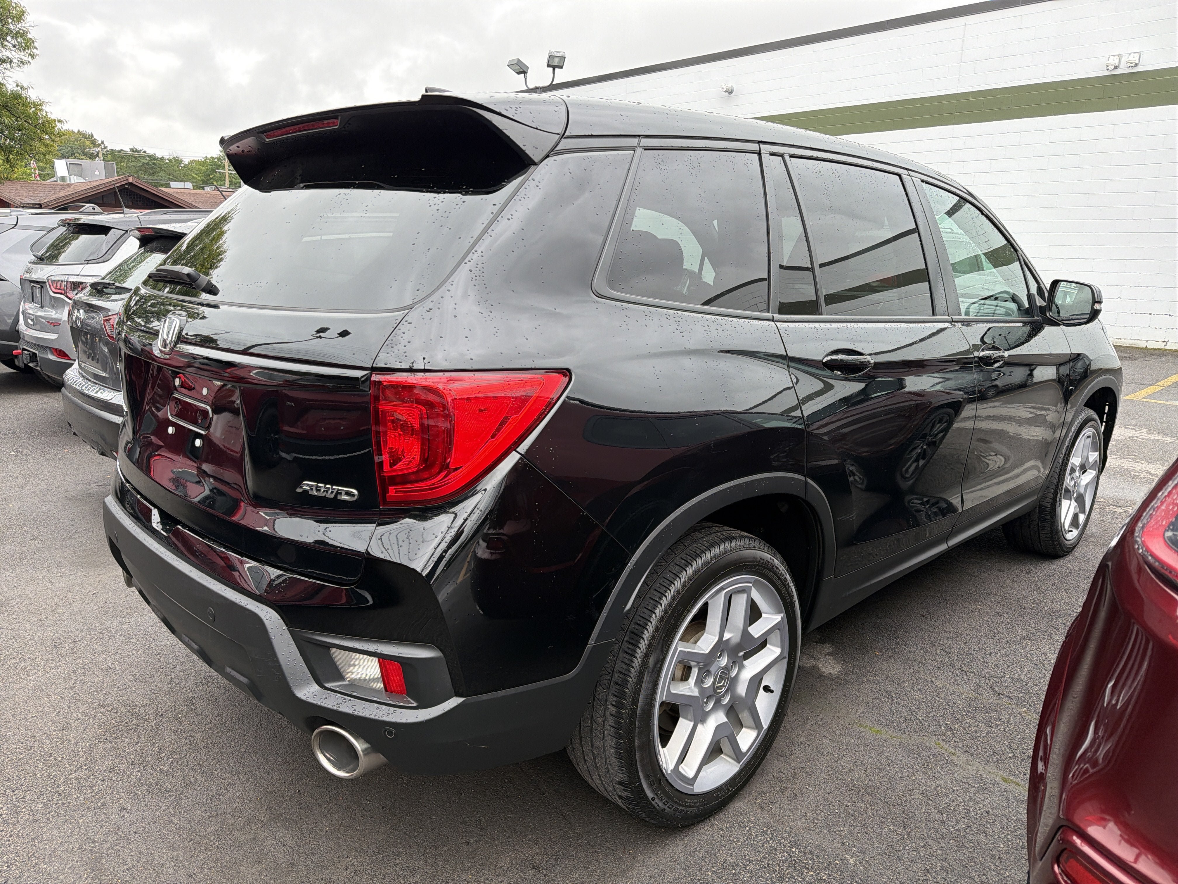 Used 2025 Honda Passport EX-L image 7