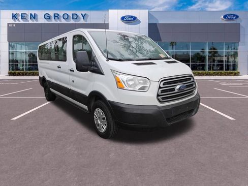 Used 2019 Ford Transit 350 XLT RWD image 19