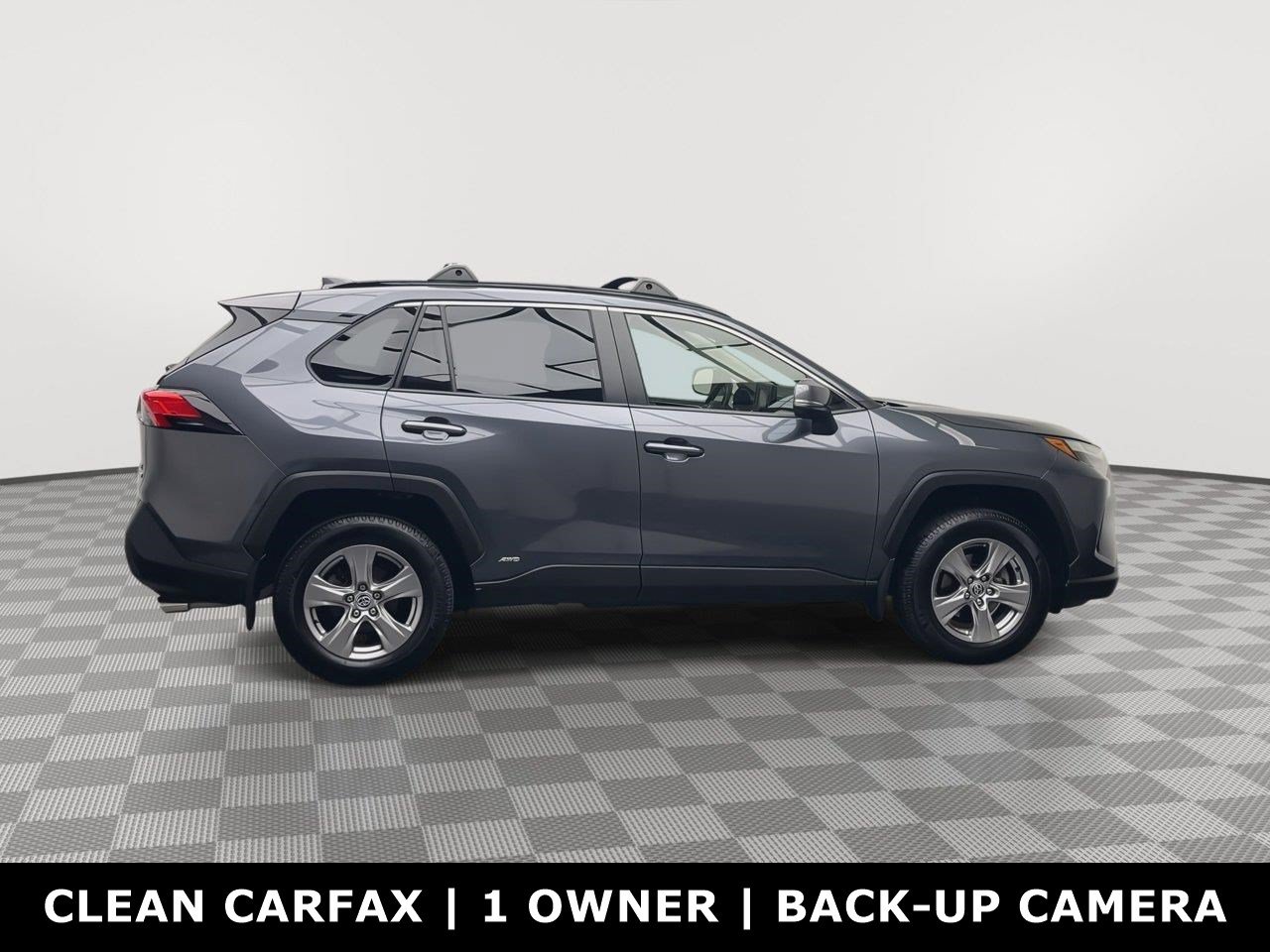 Used 2022 Toyota RAV4 XLE w/ Convenience Package AWD/4WD image 40