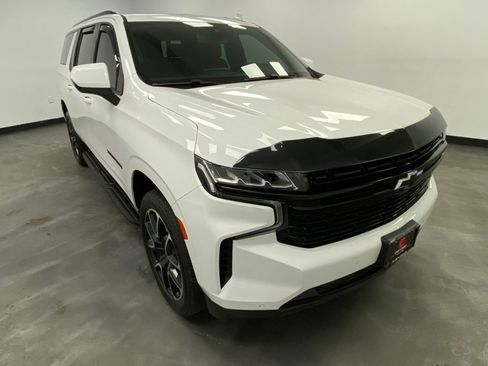 Used 2023 Chevrolet Suburban RST image 8