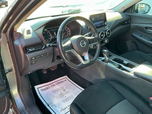 Used 2021 Nissan Sentra SV FWD image 9
