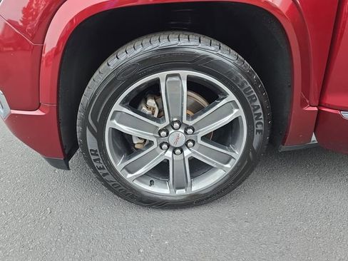 Used 2017 GMC Acadia Denali w/ Technology Package image 27