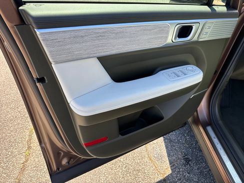 New 2025 Hyundai Santa Fe Calligraphy image 10