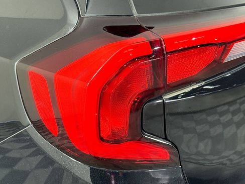 Used 2018 GMC Terrain SLE image 35