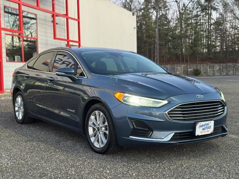 Used 2019 Ford Fusion SEL image 7