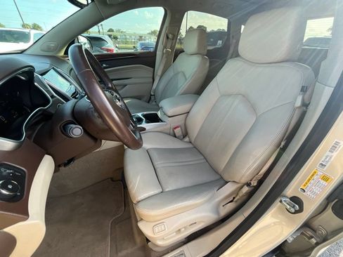 Used 2016 Cadillac SRX Premium FWD image 9