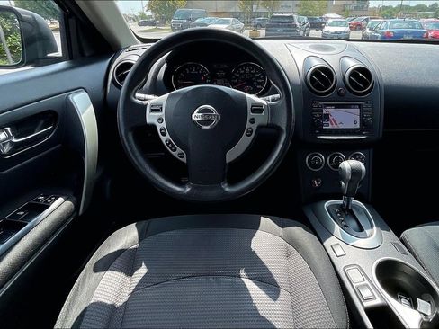 Used 2013 Nissan Rogue SV w/ Premium Pkg AWD/4WD image 5