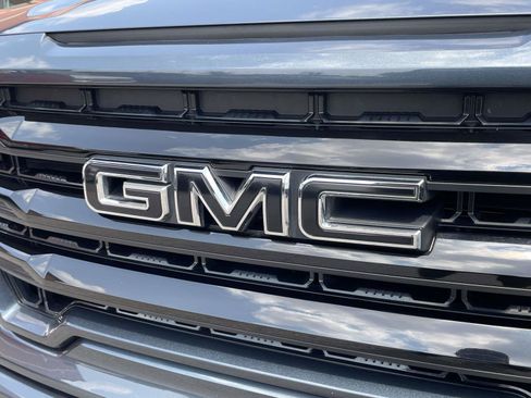 Used 2021 GMC Sierra 1500 Elevation w/ X31 Off-Road Package AWD/4WD image 27