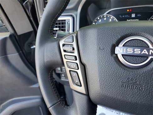 Certified 2024 Nissan Titan Platinum Reserve w/ Moonroof Package image 16