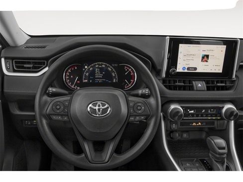 Used 2024 Toyota RAV4 LE image 4