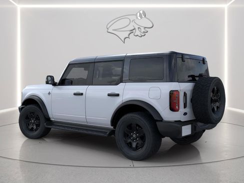 New 2025 Ford Bronco Outer Banks image 4