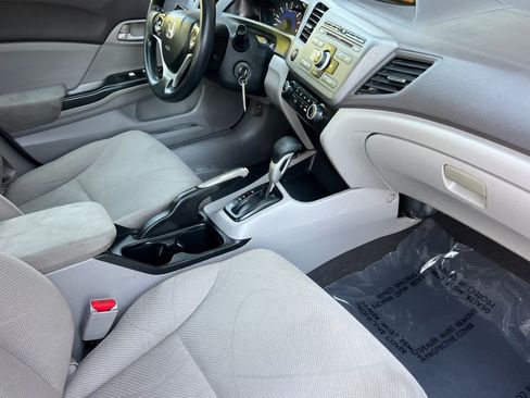 Used 2012 Honda Civic LX image 16
