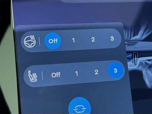 Used 2024 Volvo V60 B5 Cross Country Plus w/ Protection Package Premier image 22